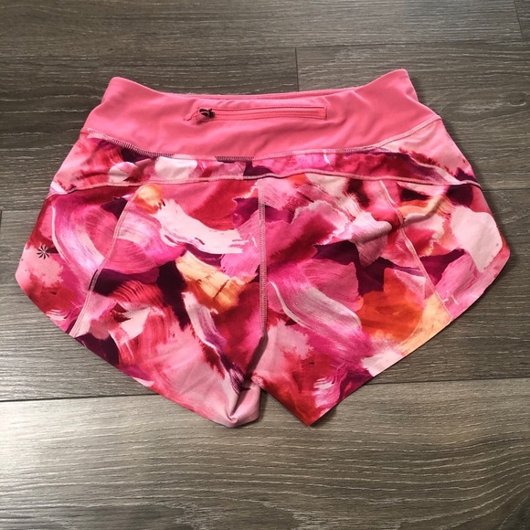 Athleta Pink Printed Run With It 3.5” Athletic Running Shorts Womens Size XS - Picture 15 of 15